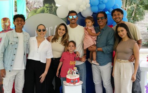 Los Cevallos en familia, todos respiran fútbol desde el abuelo José Francisco hasta Lucca el nieto.