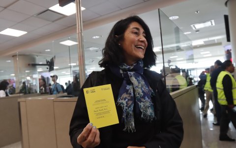 Desde la madrugada de este lunes 12 de mayo de 2025, los controles de salud se incrementaron en el Aeropuerto Internacional Mariscal Sucre de Quito