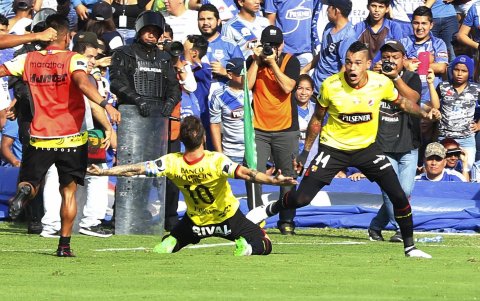 Damián Díaz marcó el gol de la victoria de Barcelona SC ante Emelec en el Capwell.