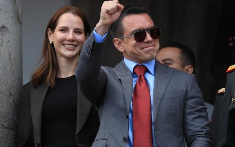 Daniel Noboa en su primera aparición como presidente de Ecuador.