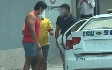 Cuatro personas fueron aprehendidos en el cantón La Libertad por este caso.