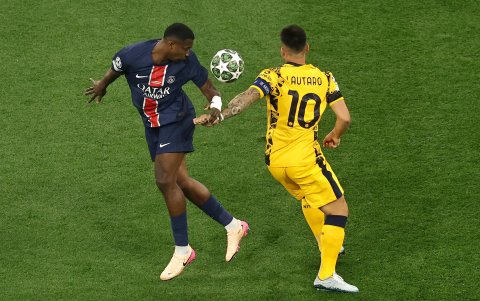 Willian Pacho fue titular y jugó todo el partido de la final de Champions League de PSG ante Inter
