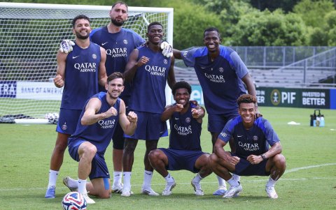 Willian Pacho (d) integra el equipo estelar de PSG en el Mundal de Clubes 2025.