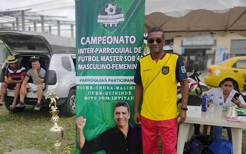 Tony Ramírez, quien fue maestro de Educación Física y rector académico de Pacho, en Quinindé.