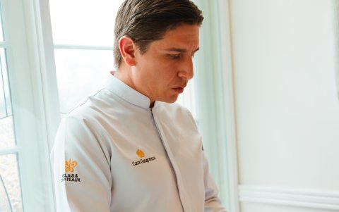 El chef José Tamayo está a cargo de la cocina desde hace cinco años.