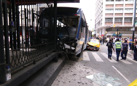 El choque se registró la tarde del jueves 19 de junio.