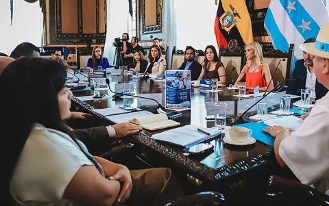 El Concejo cantonal de Guayaquil está presidido por Tatiana Coronel luego de que el alcalde Aquiles Álvarez fue apresado.
