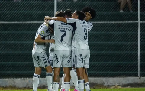 Emelec ganó 2-0 a Orense con los goles de Juan Pablo Ruiz y Sergio Quintero.