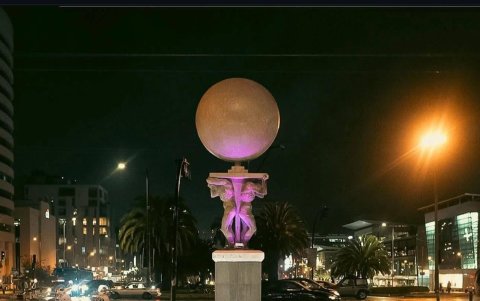 En noviembre de 2025 se inauguró una plaza en la fachada principal del Olímpico Atahualpa.