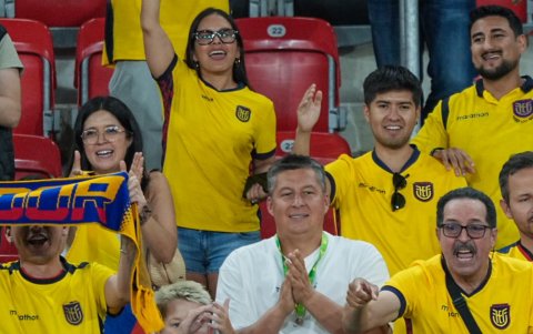 Hinchada ecuatoriana presente en el Mundial Sub 20 de Polonia.