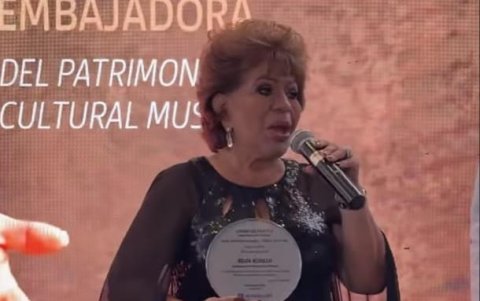 Homenaje a Hilda Murillo por parte del hotel Wyndham.