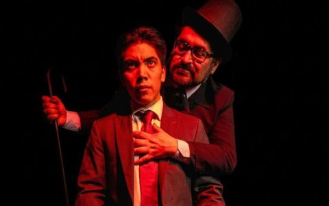El elenco está integrado por Ricardo Contreras, Marina Flores, Emanuel Yaselga, Pablo Peña, Johnny Rodríguez, Edgar Zúñiga y Jonathan Prado.