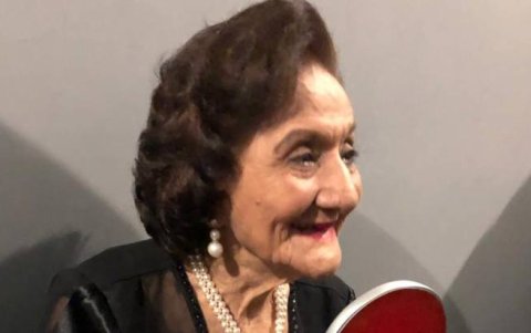 La Señora del Pasillo, Fresia Saavedra, se mostró agradecida con el homenaje que recibió.