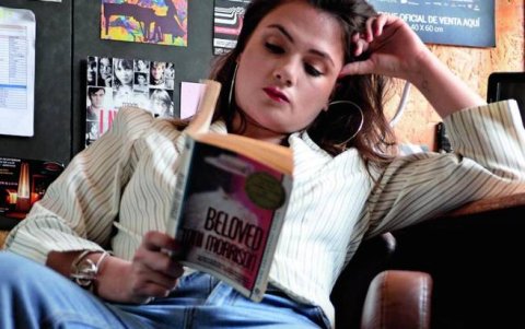 Terán es periodista con un masterado en Media Management.