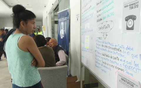 Bachilleres de años anteriores buscan volver a dar el examen