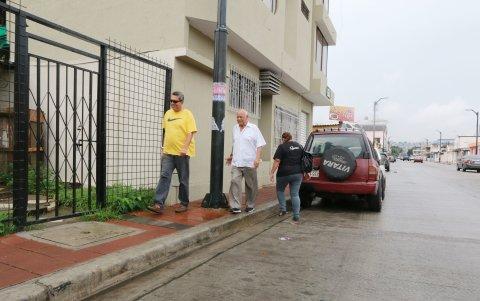 Hostilidad. Regeneración invasiva en la José María Egas.