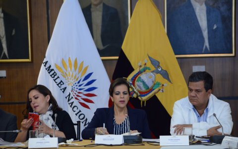 Comisión de Fiscalización recibe a María Paula Romo.