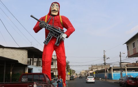 Arte. Entre los monigotes consta uno que representa a la serie La Casa del Papel. Es una de las favoritas.