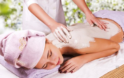 La mascarilla de caviar nutre y repara las células ante la pérdida de elasticidad.