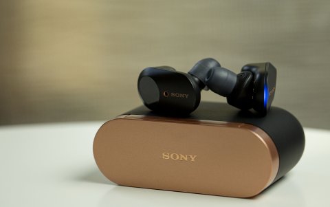 Los WF-1000XM3 son audífonos totalmente inalámbricos con tecnología noise cancelling.