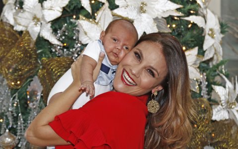 Acepta que siempre quiso ser madre.