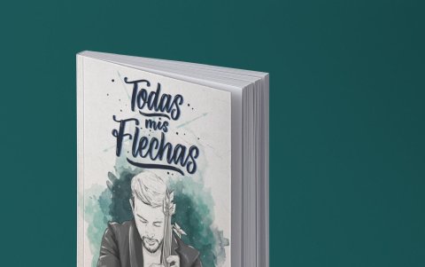 Su primer libro de poesías