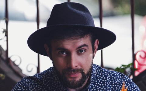 Prepara nuevos temas para el 2020