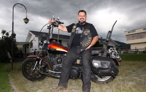 El carismático chef posó gustoso para el lente de EXPRESIONES.