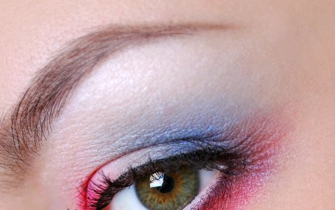 Para un look armonioso el resto del maquillaje debe ser nude.