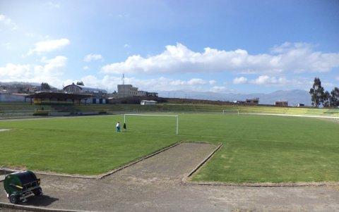 El Nacional jugará de local en el estadio Guillermo Albornoz de Cayambe.