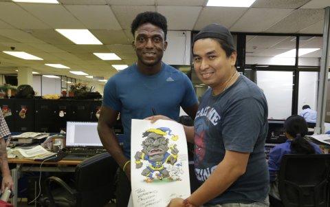 La Tuka se llevó un obsequio de parte del departamento de Diseño de Granasa.