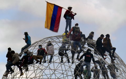 Las protestas del paro erosionaron al país, a la convivencia, a las instituciones y a la economía.