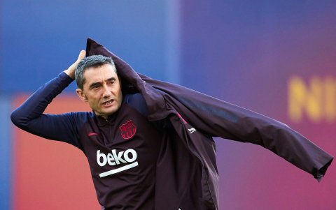La Champions le ha sido esquiva al técnico del Barcelona.