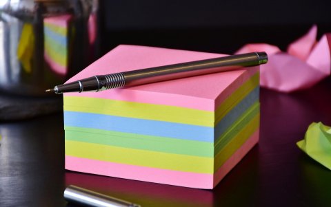 Escriba sus errores, deseos y emociones.