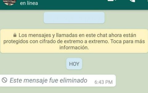 WhatsApp permite eliminar mensajes hasta aproximadamente una hora después del envío.