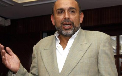 Es exasambleísta, analista económicoy catedrático en la Universidad San Francisco de Quito.