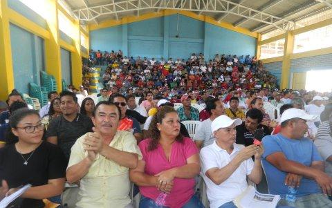 Armadores y pescadores acudieron al llamado de la comisión parlamentaria para discutir el nuevo cuerpo legal