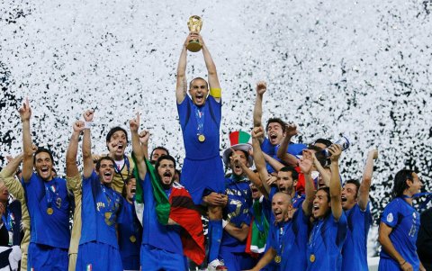 Del Piero fue pieza clave de Italia para ganar la Copa del Mundo Alemania 2006.