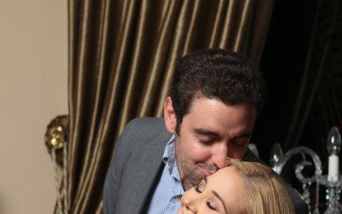 A David y Estefanía los une el amor por la ciencia y una relación de más de un año.