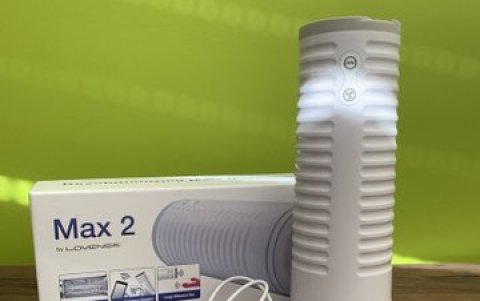 Max II consiste en un tubo de plástico con el interior de látex, para el placer masculino.