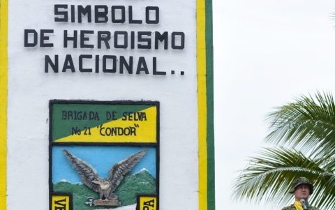 Se develó una placa con los nombres de los comandantes de la época.