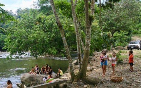 Los ríos y cascadas son uno de sus principales atractivos en la localidad.