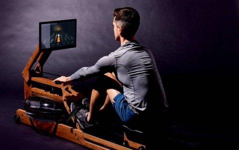 Esta máquina para remar, cuenta con una plataforma basada en juegos.
