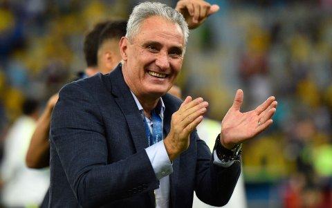 Tite, antes de llegar a la selección de Brasil, había dirigido a clubes de su país y de Emiratos Árabes.