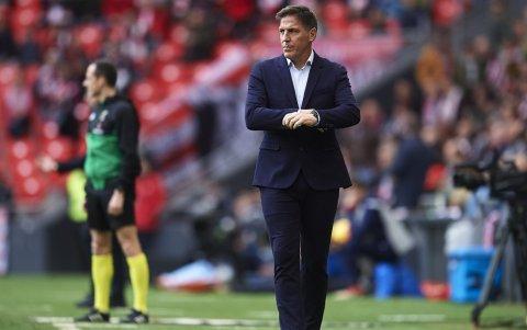 Entre 2007 y 2010 fue ayudante de campo de Marcelo Bielsa en la selección chilena. El propio Berizzo considera al técnico argentino su maestro.