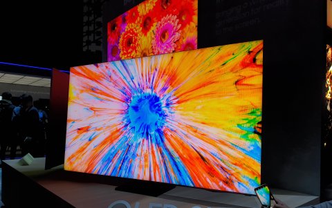 Samsung prometiió sonido envolvente, resolución realista de 8K y un factor de forma ultradelgado desde las versiones del año pasado