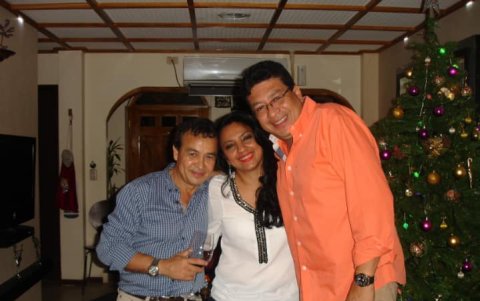 Con su esposa, Martha y Gabriel El Juri.