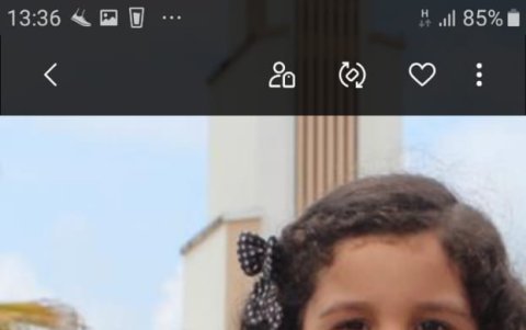 Con la pequeña Sofía, su nieta.