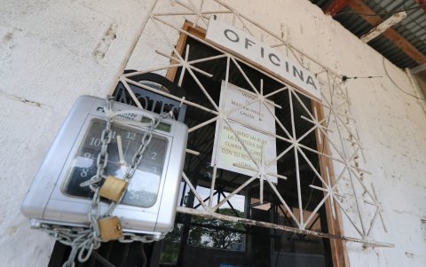 Las oficinas de las canteras permanecen cerradas.