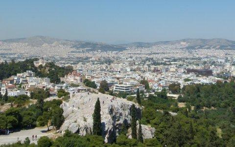 Atenas no debe faltar en su itinerario, la capital griega también tiene su encanto.